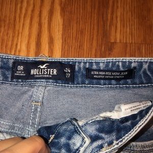 Hollister mom jeans